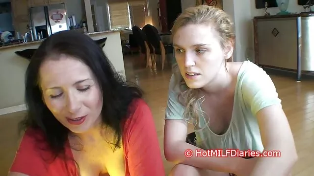 無邪気な抱擁とともに私の親愛なる母 エロ 無料 女性 用