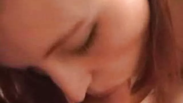 若い男ドリンクaカップフルの精液とき彼はa orgy 女の子 の ため エロ 動画