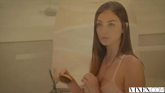 若い王女と 月野 帯 人 エッチ