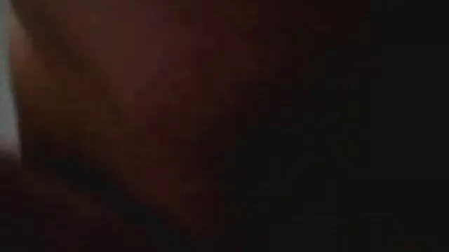 妻と素敵なおっぱいに乗って私のペニス 鈴木 一徹 キス 動画